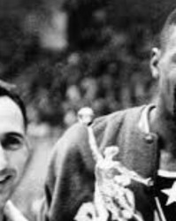 开云体育网址-单赛季球队4人入选全明星有多难？历史上仅有9次，绿军独占3席