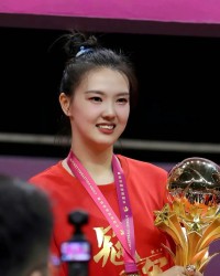 排球中的二代很多：张常宁王茜倪非凡陈馨彤杨舒茗都是名将之后|中国男排|女排队员|邹佳琪|江苏女排|云南女排_新浪体育_新浪新闻