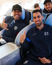 开云体育网址-马拉多纳杯 38岁阿尔维斯迎来在巴萨的第二次首秀