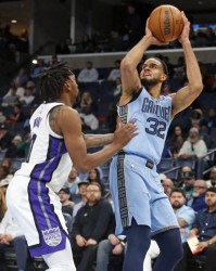 开云-NBA西部最新排名！三队争第三，湖人2连胜，快船升第九