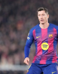 开云入口-米体：尤文若想免签莱万需要对方降薪，且需清洗弗拉霍维奇或戴维