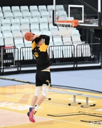 开云体育网址-今晚19:35黄龙体育中心体育馆和大家不见不散！ ​​​